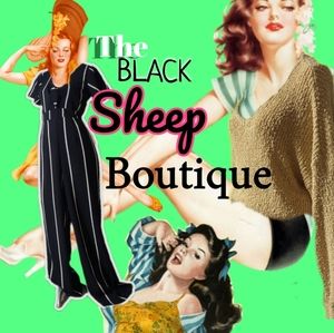 Green adorable Tommy Hilfiger Dress in size 14 NWat